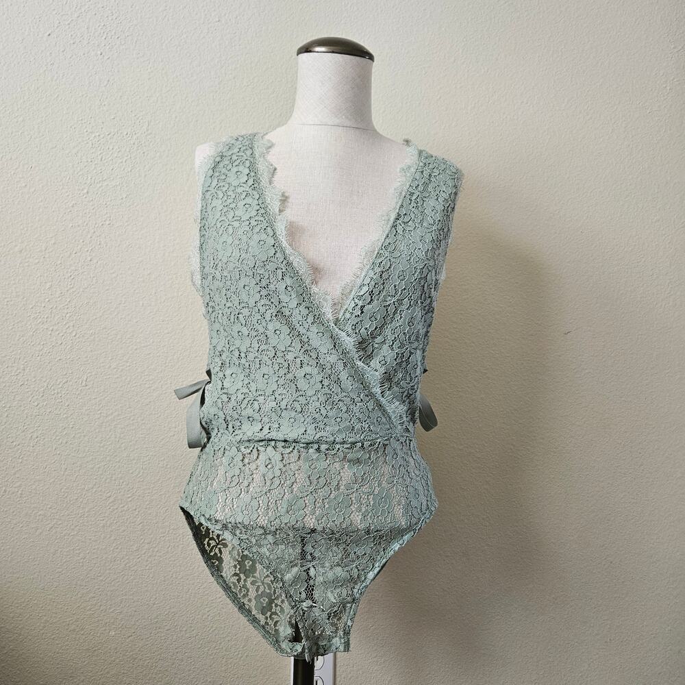 Topshop Sage Green Lace Bodysuit 6 or Small